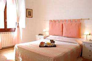 promenade-bed&breakfast-florence-italy.jpg