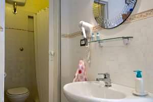 bed&breakfast_soggiorno_primavera_florence_italy.jpg
