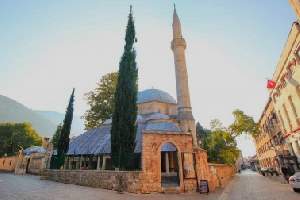 Karadjoz-Bey-Mosque-Mostar_oasis_pension.jpg