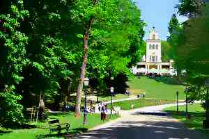 maksimir-park-zagreb-croatia.jpg